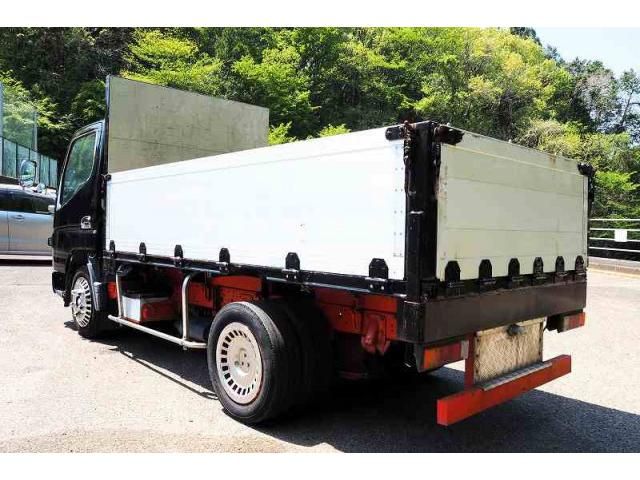 MITSUBISHI CANTER 2004