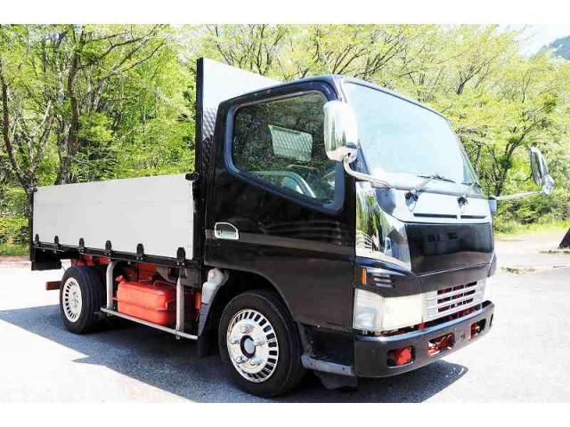 MITSUBISHI CANTER 2004