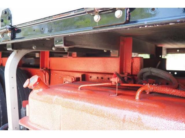 MITSUBISHI CANTER 2004