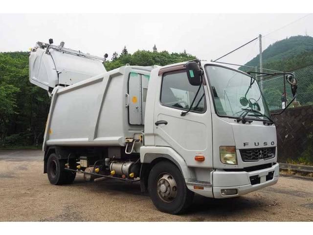 MITSUBISHI FUSOU FIGHTER 2012