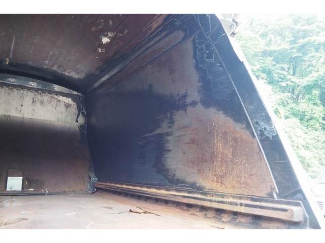 MITSUBISHI FUSOU FIGHTER 2012