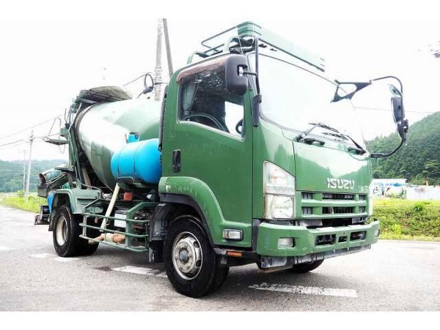 ISUZU FORWARD 2012