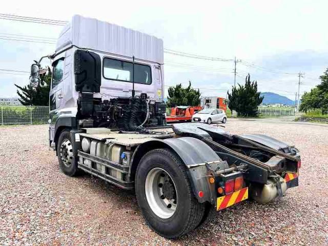 NISSAN DIESEL Quon 2012