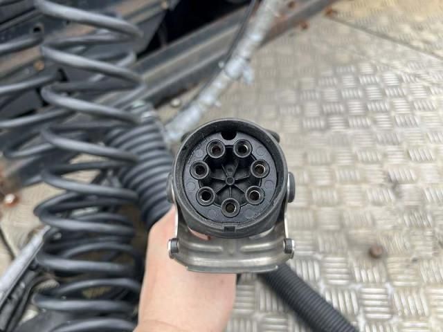 NISSAN DIESEL Quon 2012