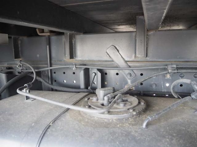 MITSUBISHI CANTER 2012