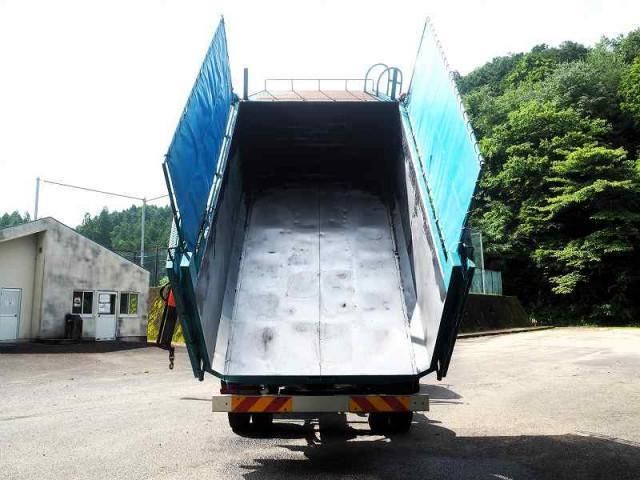 MITSUBISHI FUSOU FIGHTER 2008