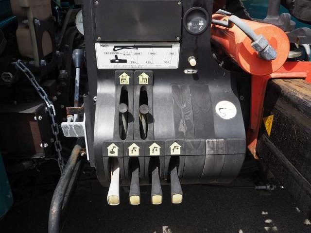 MITSUBISHI FUSOU FIGHTER 2008