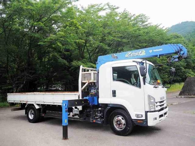 ISUZU FORWARD 2016