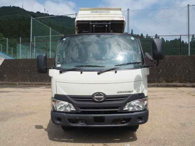 HINO DUTRO 2017