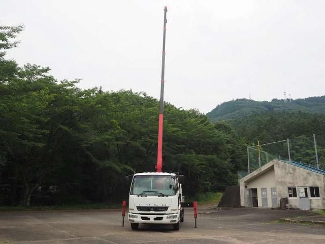 MITSUBISHI FUSOU FIGHTER 2014