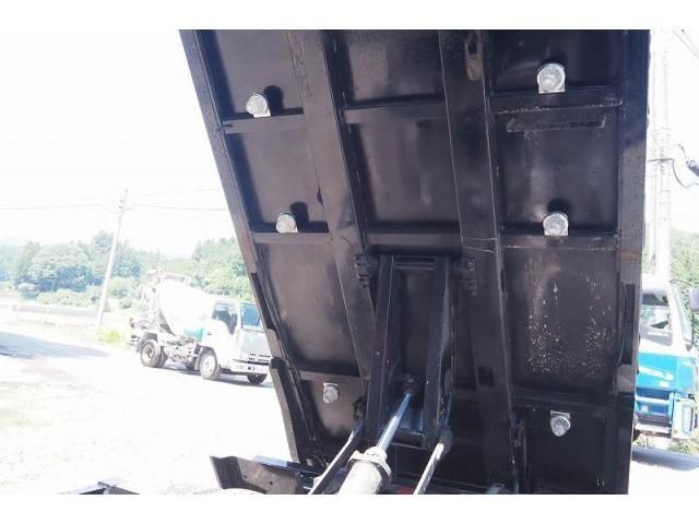 MITSUBISHI CANTER 2001