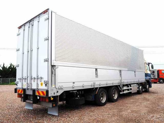 MITSUBISHI FUSOU SUPER GREAT 2018