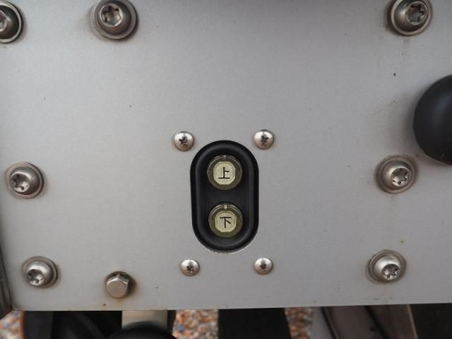 MITSUBISHI FUSOU SUPER GREAT 2018