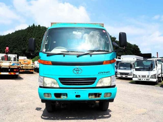 TOYOTA DYNA 1999