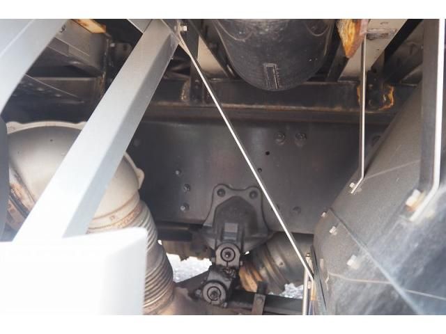 MITSUBISHI FUSOU SUPER GREAT 2020