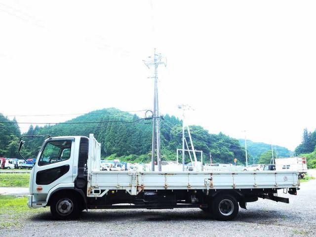 MITSUBISHI FUSOU FIGHTER 2011