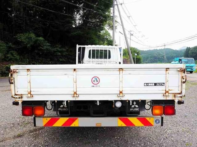 MITSUBISHI FUSOU FIGHTER 2011