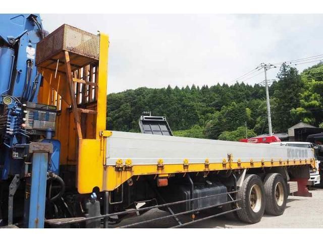 MITSUBISHI FUSOU SUPER GREAT 2014