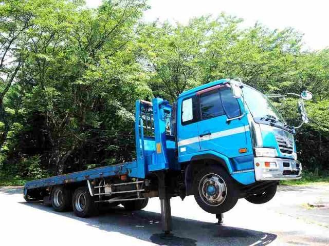 NISSAN DIESEL CONDOR 2010