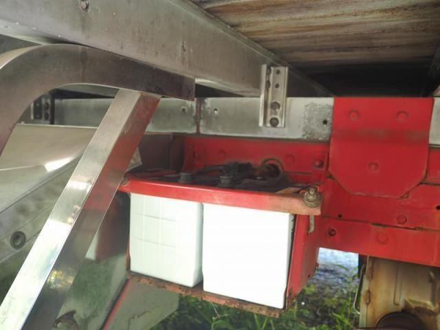 MITSUBISHI FUSOU FIGHTER 2012