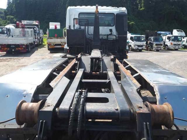 MITSUBISHI FUSOU SUPER GREAT 2001