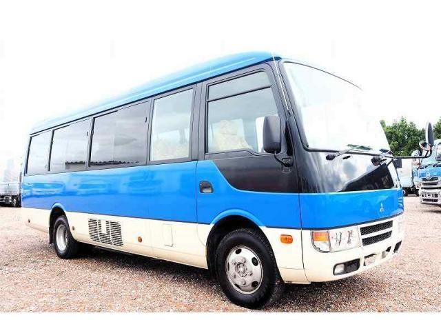 MITSUBISHI ROSA 2009