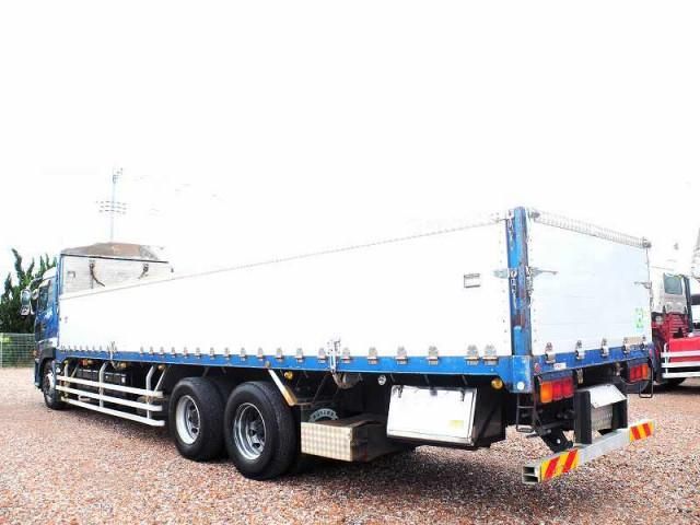 NISSAN DIESEL Quon 2013