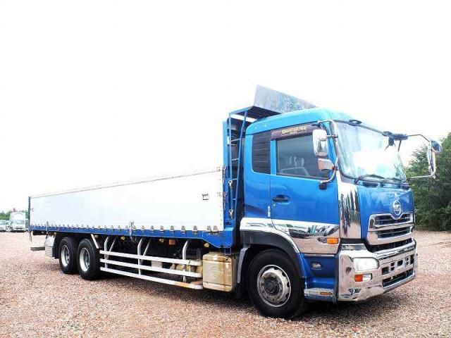 NISSAN DIESEL Quon 2013