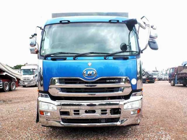 NISSAN DIESEL Quon 2013