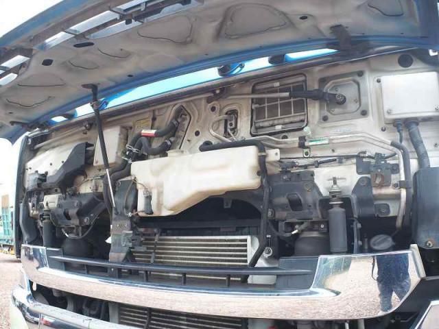 NISSAN DIESEL Quon 2013