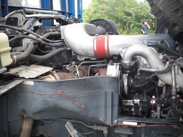 NISSAN DIESEL Quon 2013