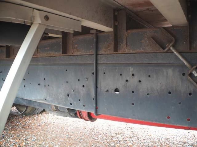 NISSAN DIESEL Quon 2013