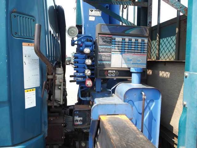 MITSUBISHI FUSOU FIGHTER 2008