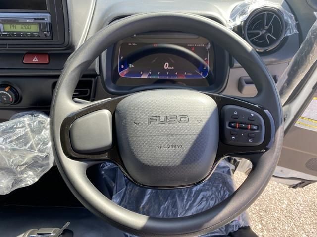 MITSUBISHI CANTER 2024