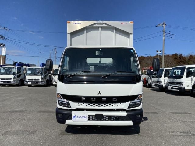 MITSUBISHI CANTER 2024
