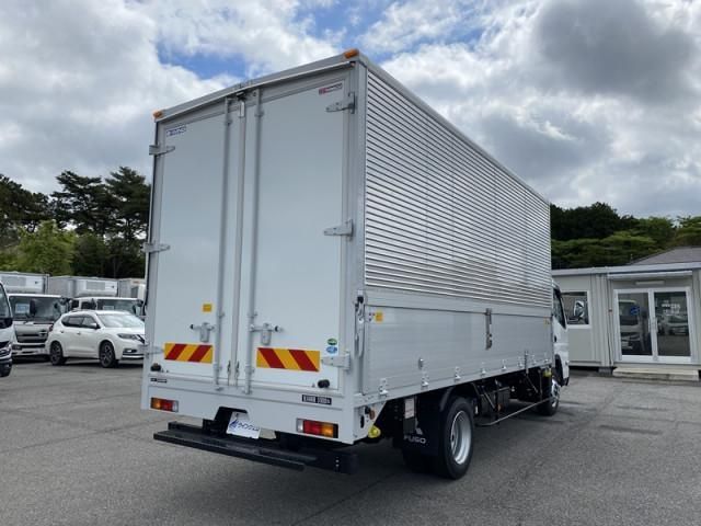 MITSUBISHI CANTER 2024