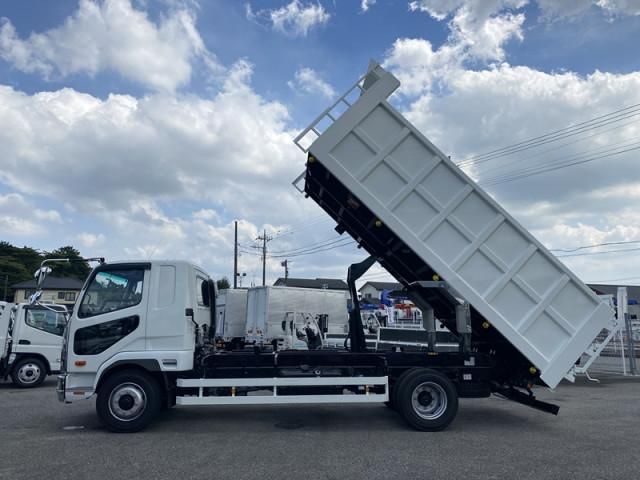 MITSUBISHI FUSOU FIGHTER 2024