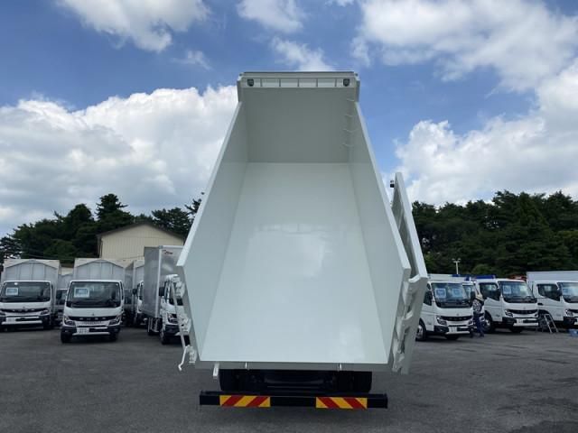 MITSUBISHI FUSOU FIGHTER 2024