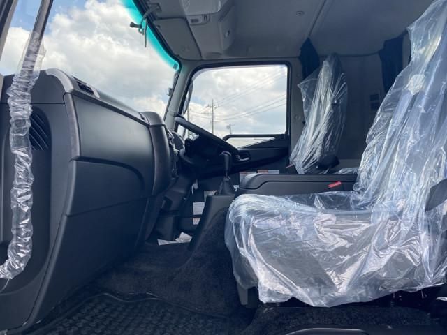 MITSUBISHI FUSOU FIGHTER 2024