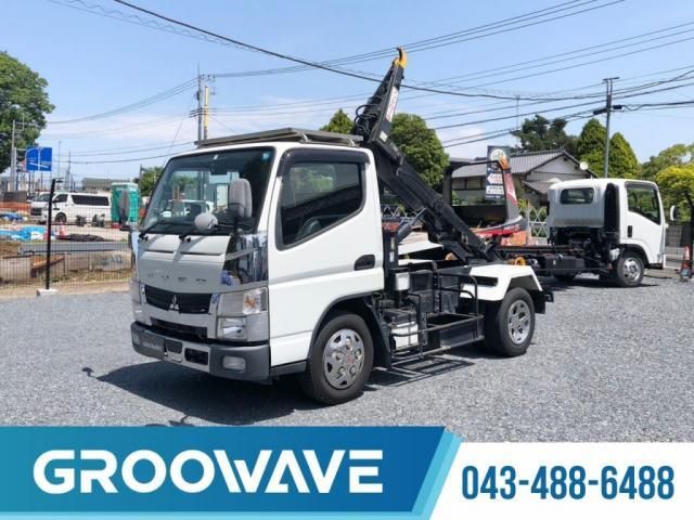 MITSUBISHI CANTER 2019