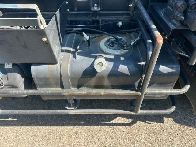 MITSUBISHI CANTER 2019