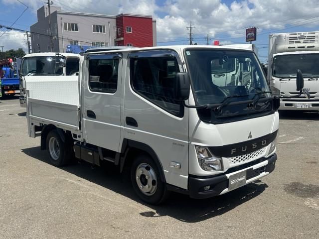 MITSUBISHI CANTER 2025