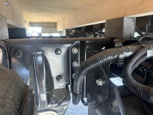 MITSUBISHI CANTER 2025