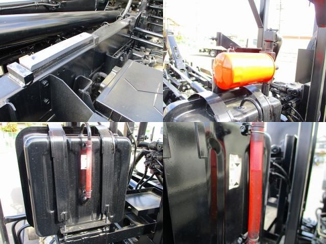 MITSUBISHI FUSOU FIGHTER 2017