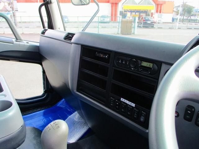 MITSUBISHI FUSOU FIGHTER 2017