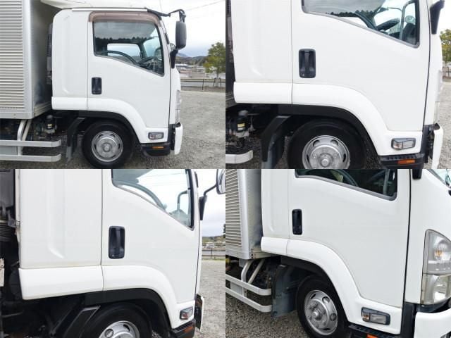 ISUZU FORWARD 2012