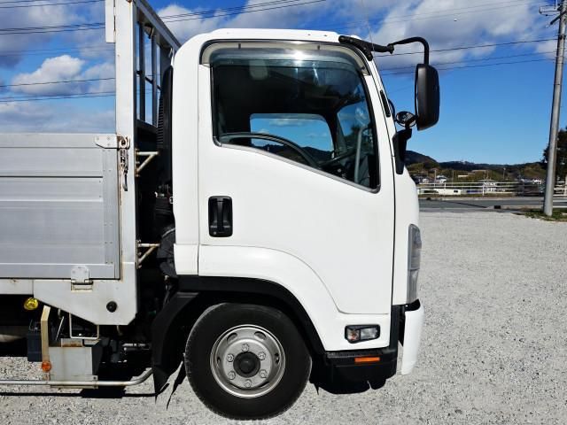 ISUZU FORWARD 2010