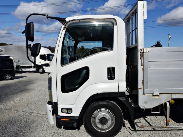 ISUZU FORWARD 2010