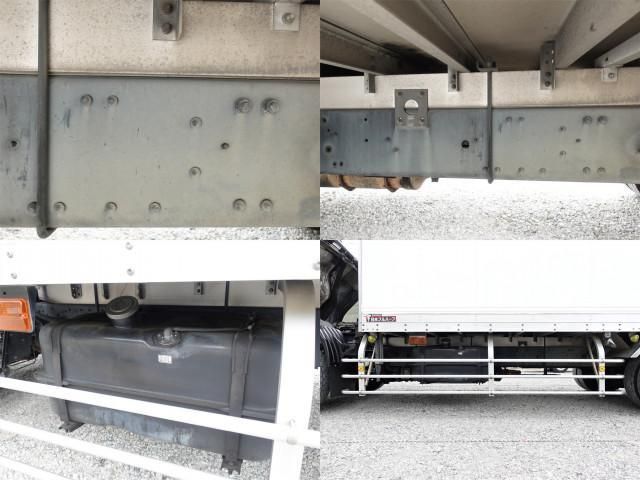 MITSUBISHI FUSOU FIGHTER 2009