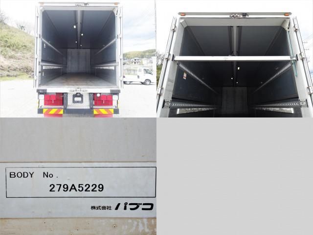 MITSUBISHI FUSOU SUPER GREAT 2012